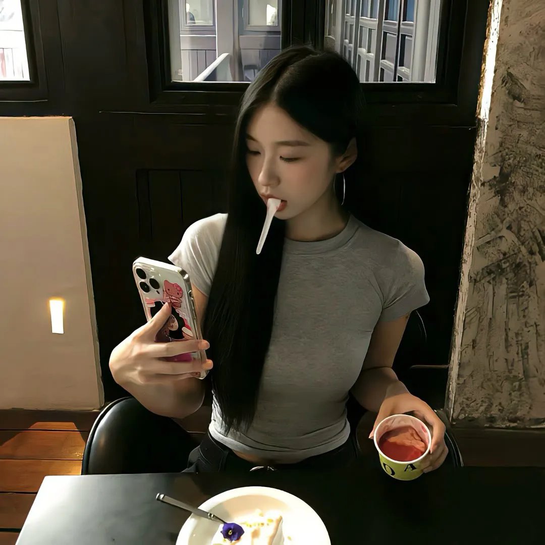 诱人小恶魔